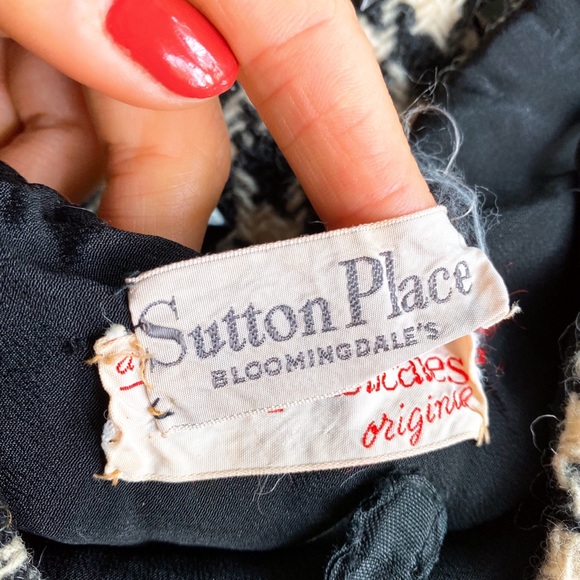 🖤 VINTAGE 1960’S SUTTON PLACE BLOOMINGDALES DIAMOND STUDDED WOOL MINI DR… - Picture 6 of 10